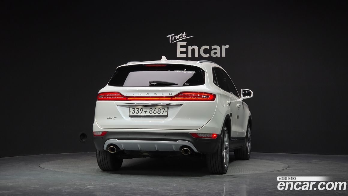 Lincoln MKC 2019