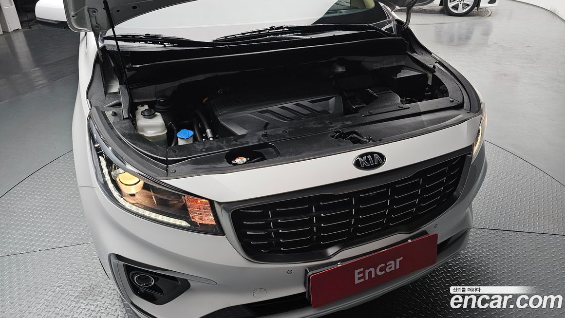 Kia Canival 2019