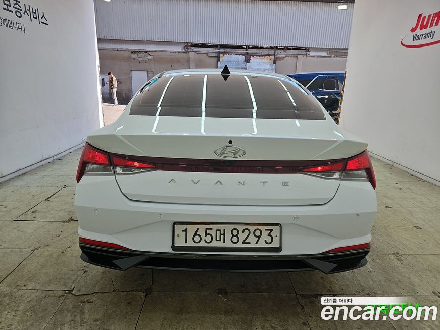 Hyundai AVANTE 2021