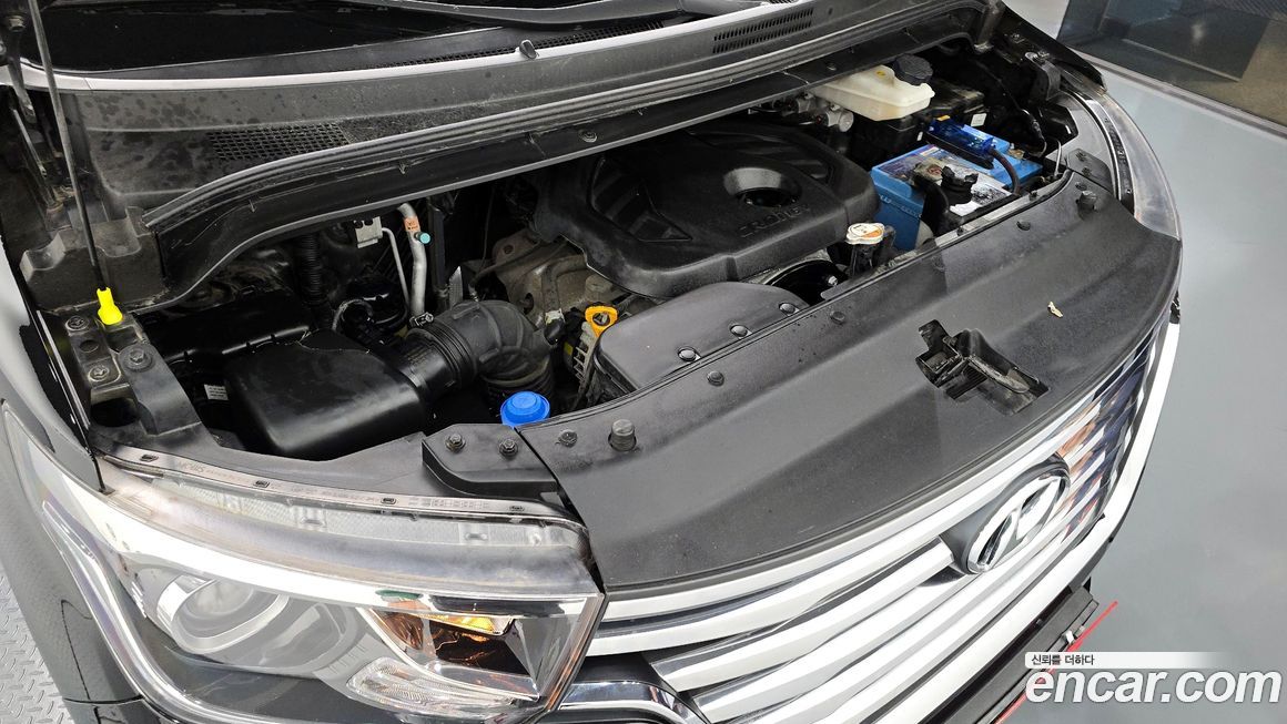 Hyundai Starex 2019