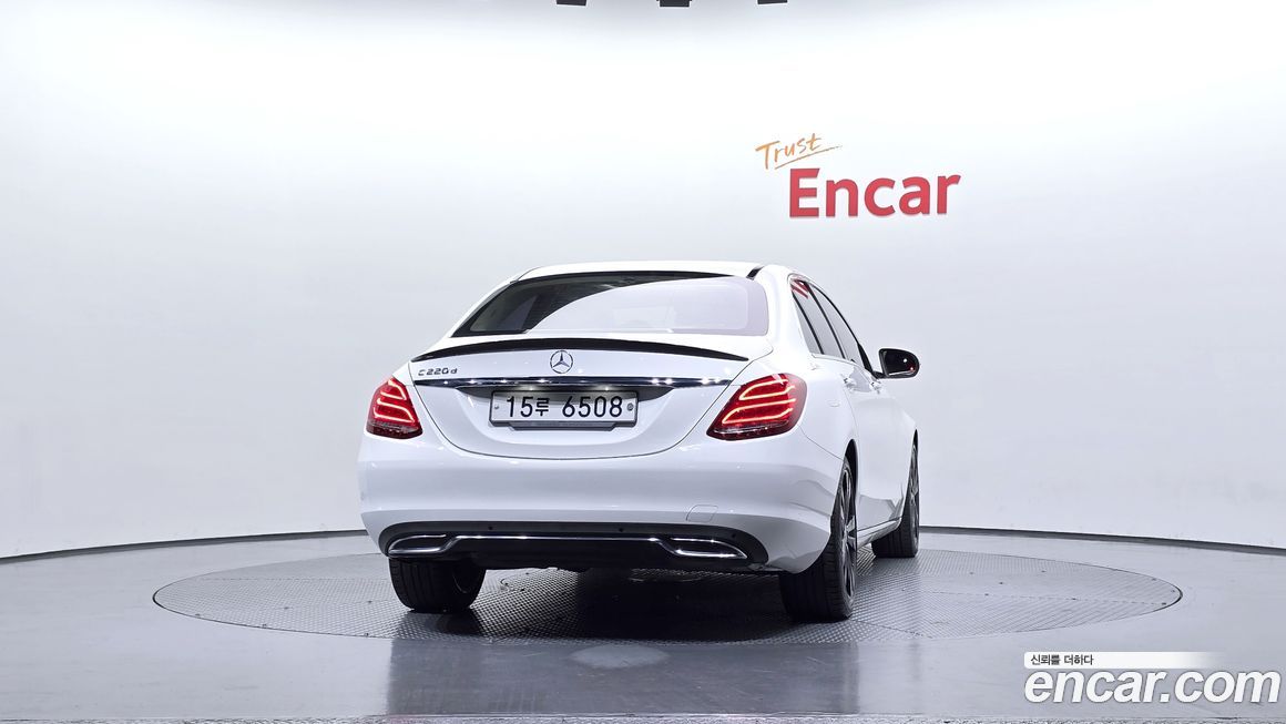 Mercedes-Benz C-Class 2018