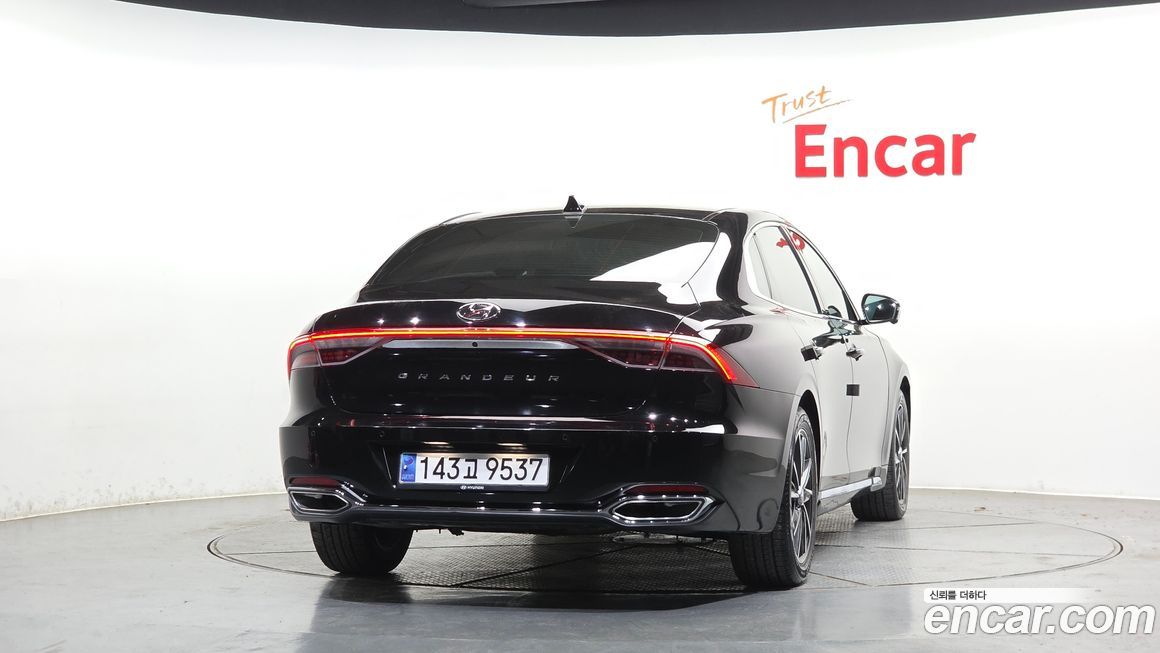 Hyundai Grandeur 2020