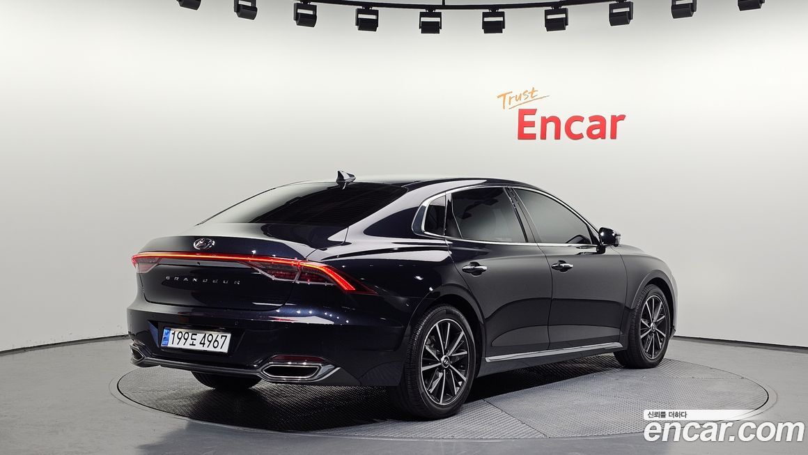 Hyundai Grandeur 2020