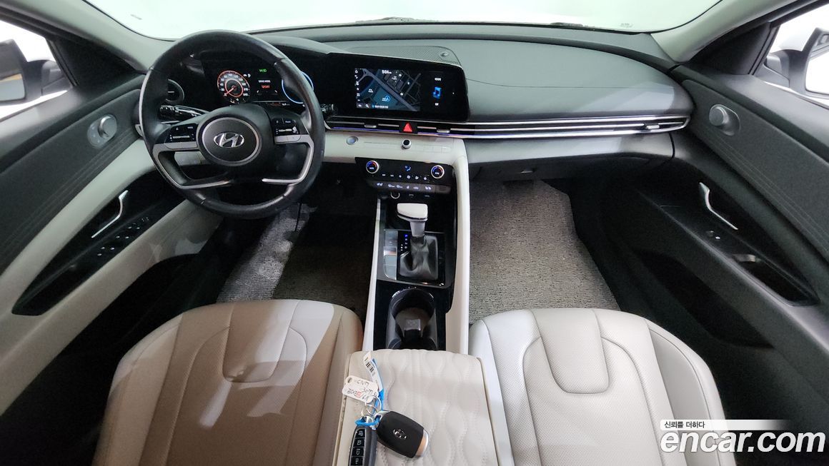 Hyundai AVANTE 2022