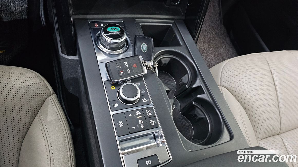 Land Rover Discovery 2018