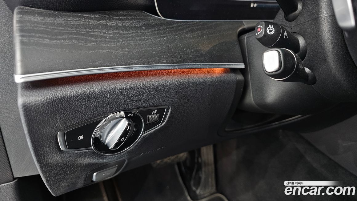 Mercedes-Benz E-Class 2017