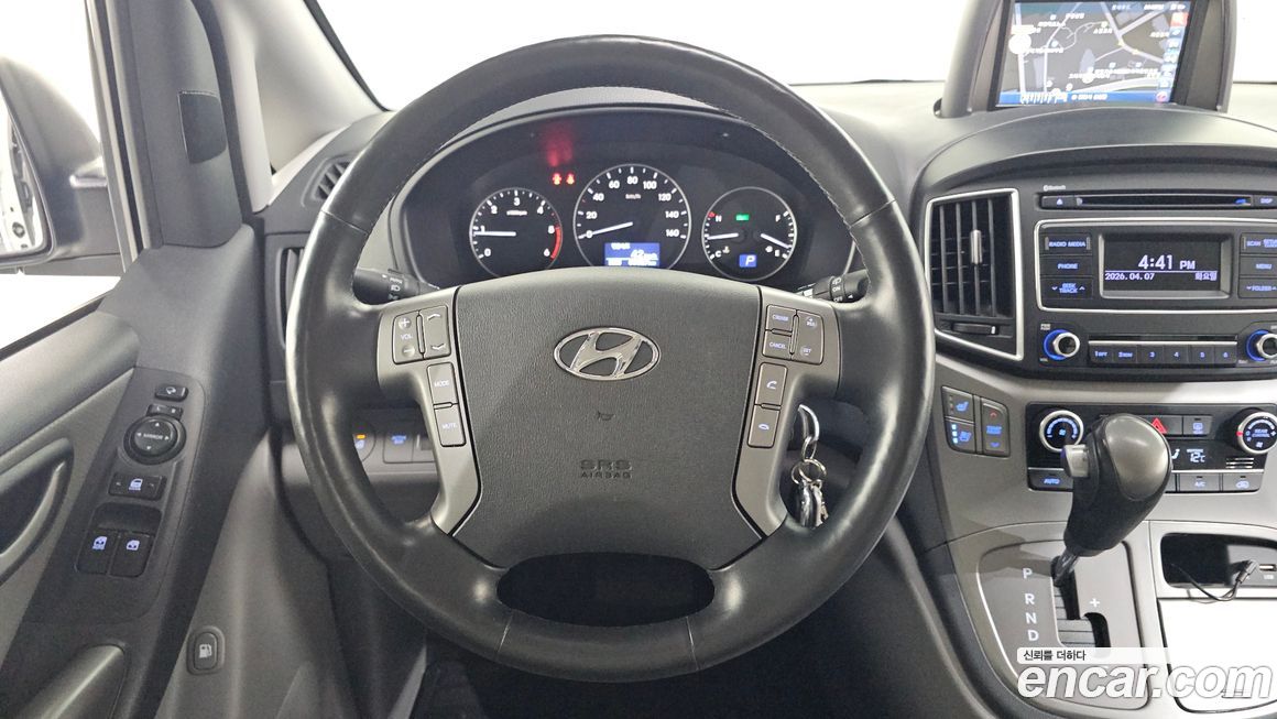 Hyundai Starex 2021