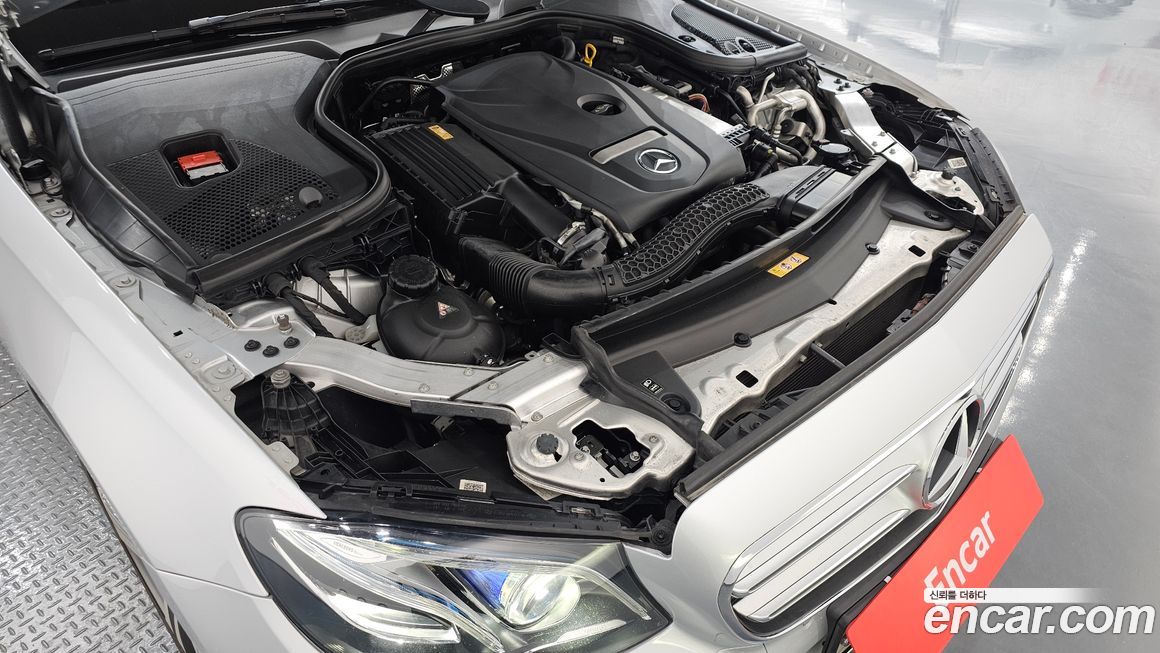 Mercedes-Benz E-Class 2017