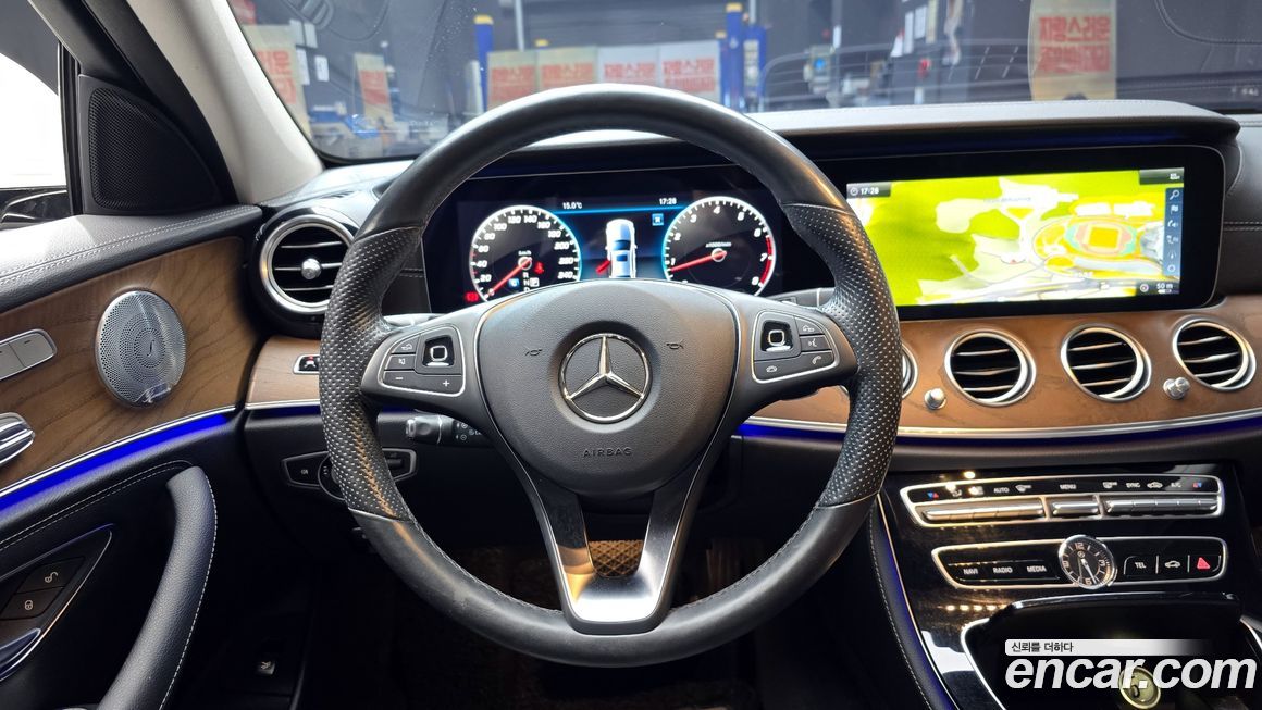 Mercedes-Benz E-Class 2018