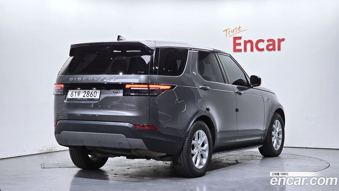 Land Rover Discovery 2018