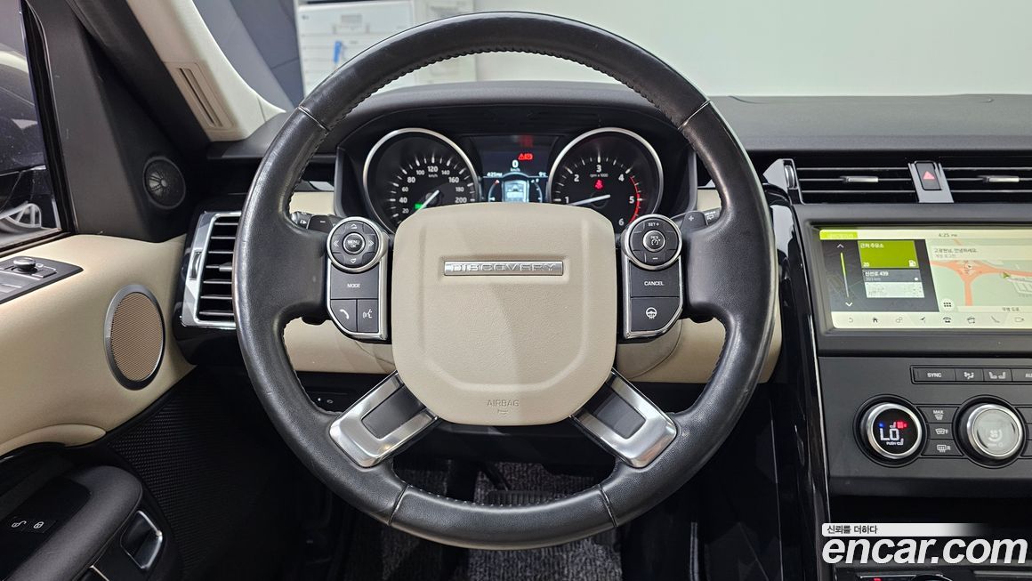 Land Rover Discovery 2018