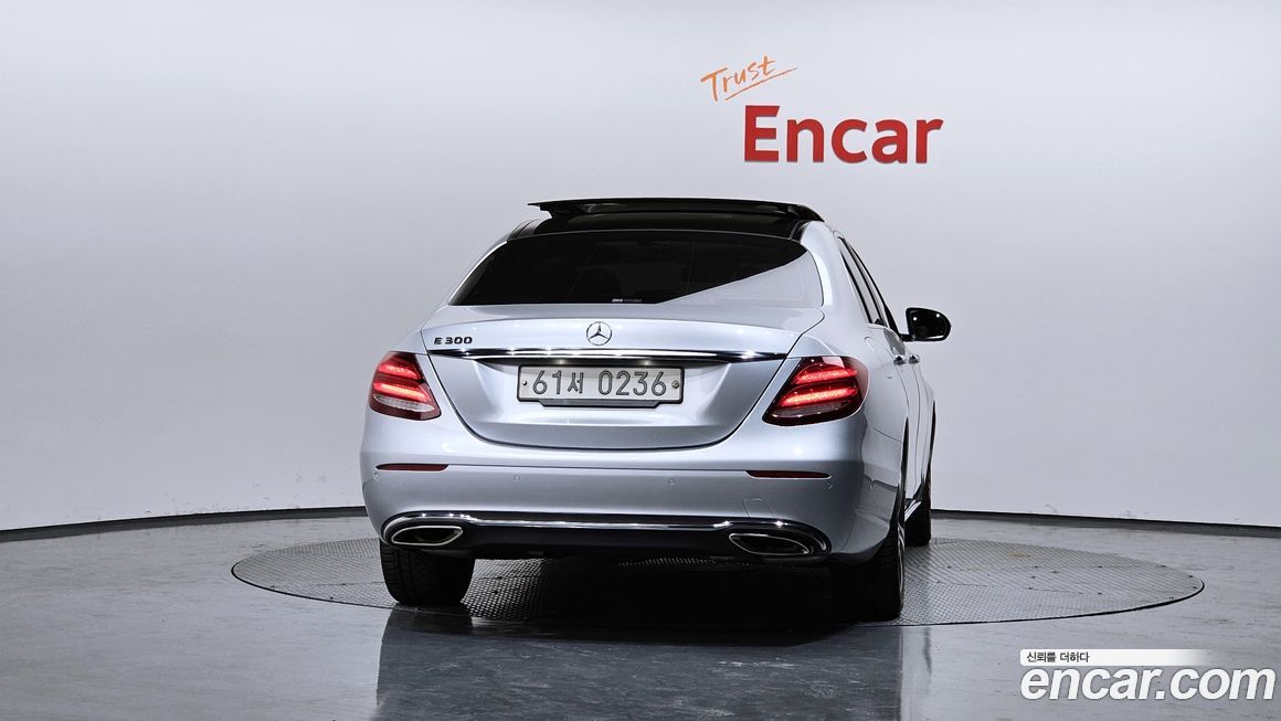 Mercedes-Benz E-Class 2017