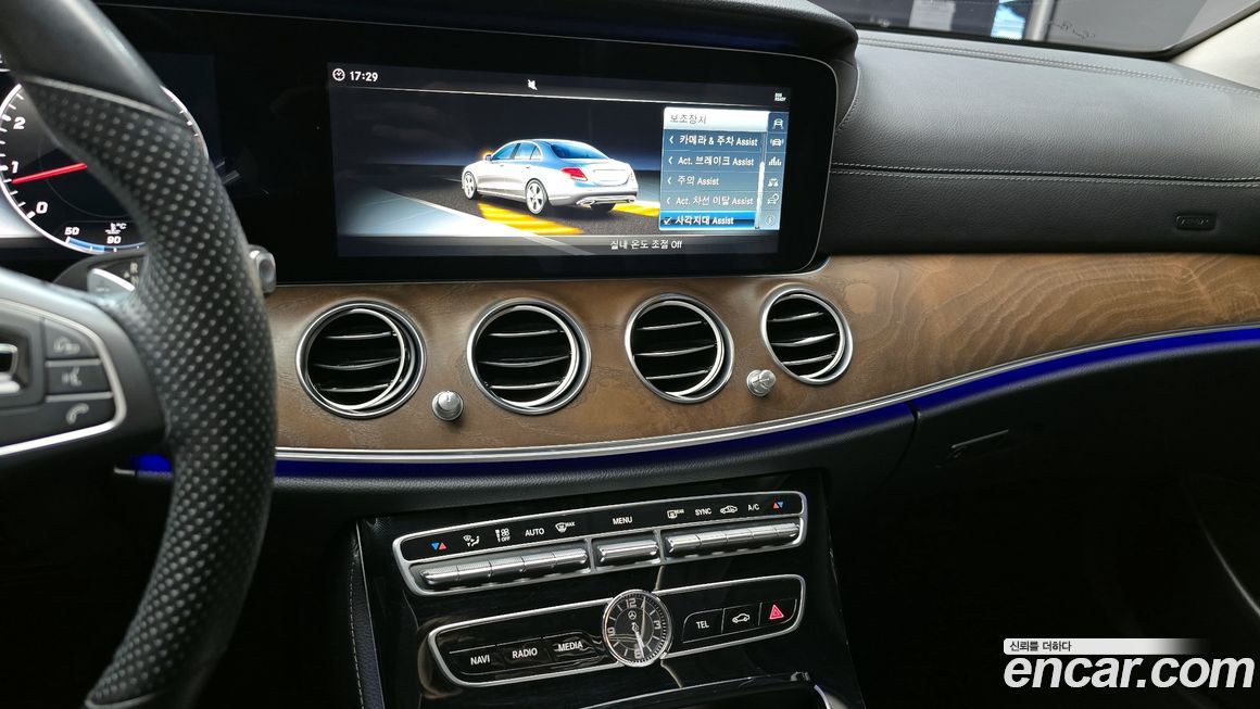 Mercedes-Benz E-Class 2018