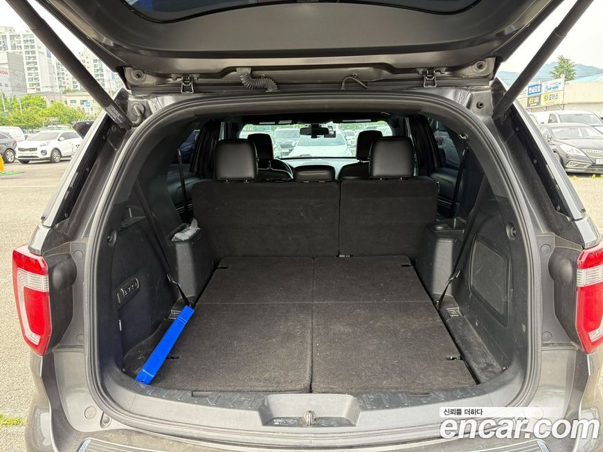 Ford Explorer 2019