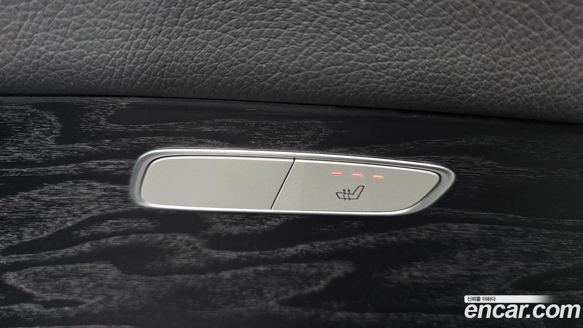 Mercedes-Benz E-Class 2017