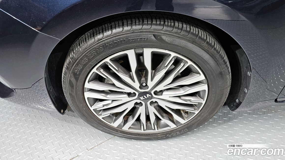 Kia K7 2020