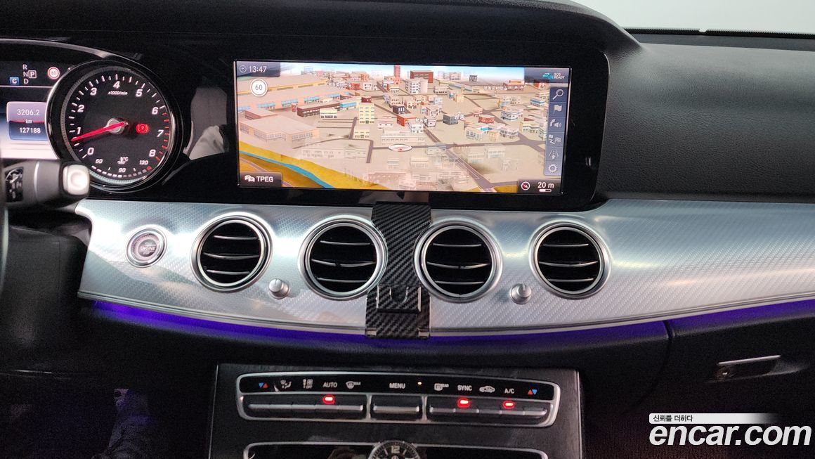 Mercedes-Benz E-Class 2020