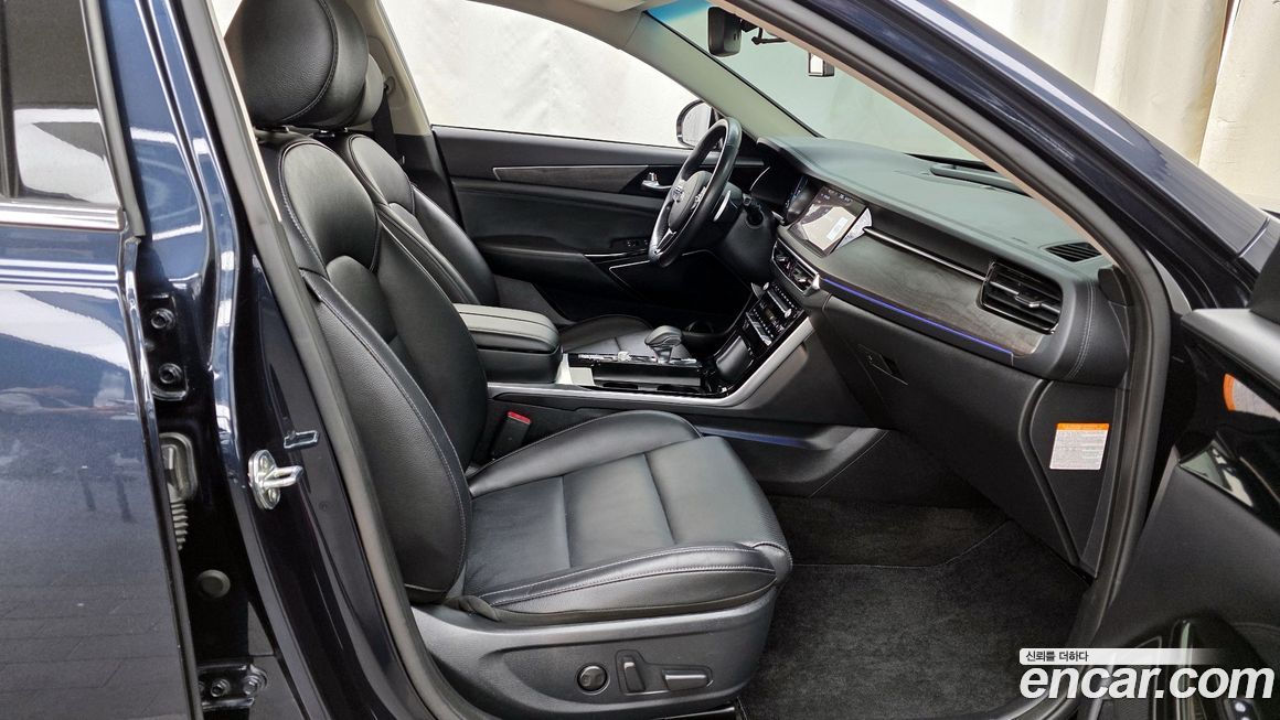 Kia K7 2021