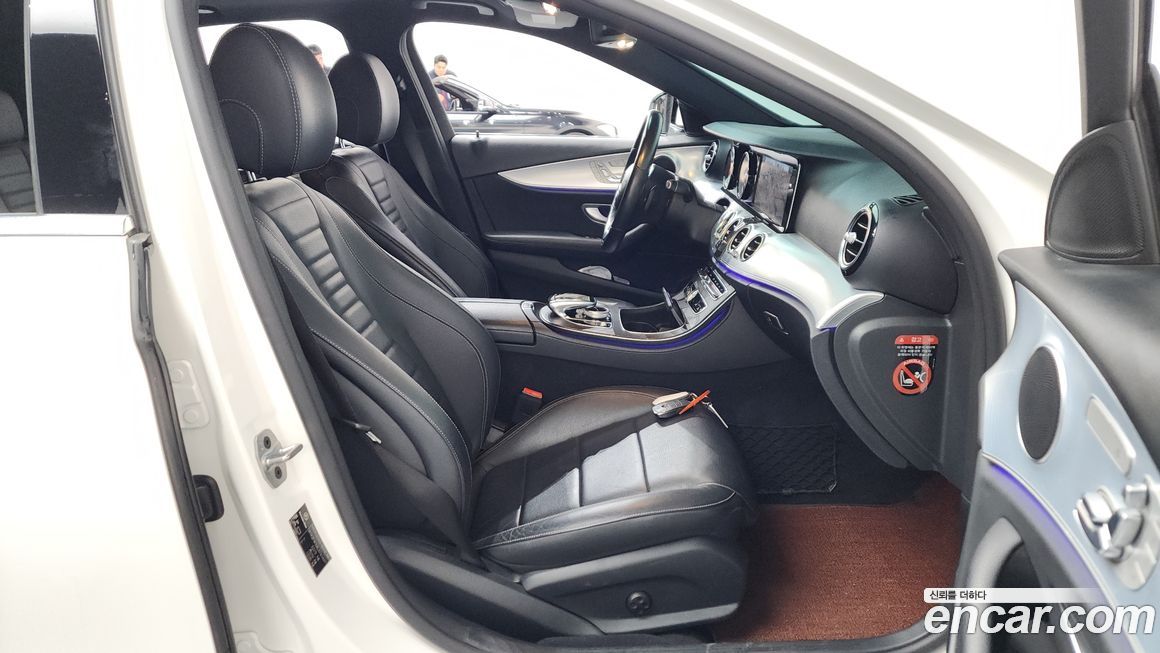 Mercedes-Benz E-Class 2020