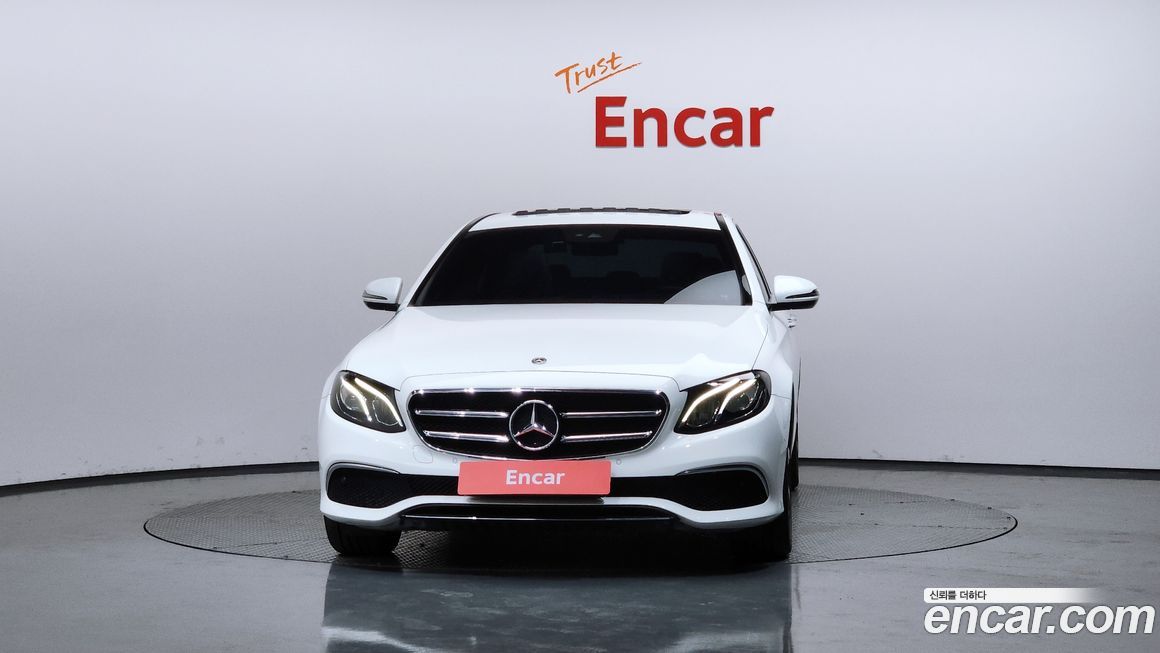 Mercedes-Benz E-Class 2020