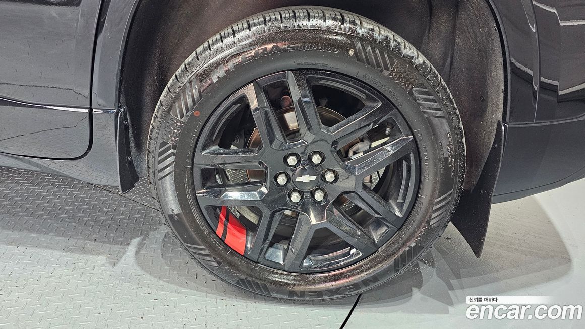 ChevroletGMDaewoo Traverse 2021