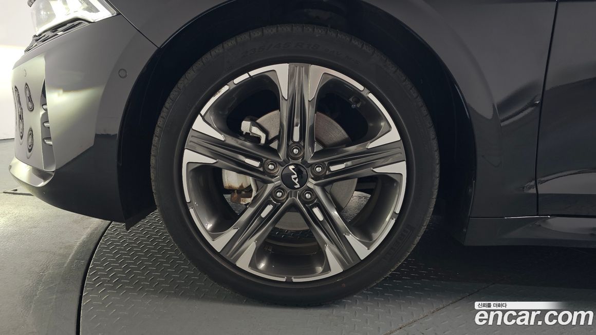Kia K5 2023