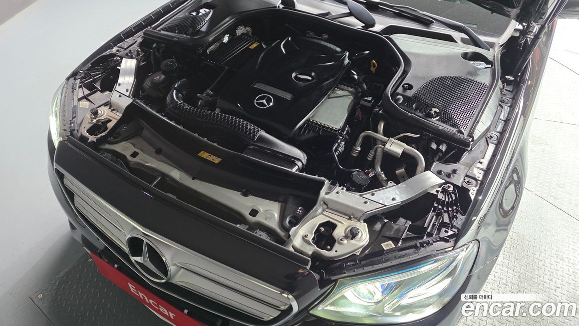 Mercedes-Benz E-Class 2017