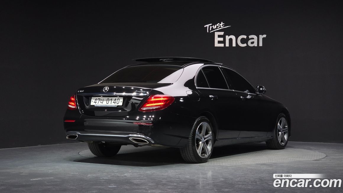 Mercedes-Benz E-Class 2017