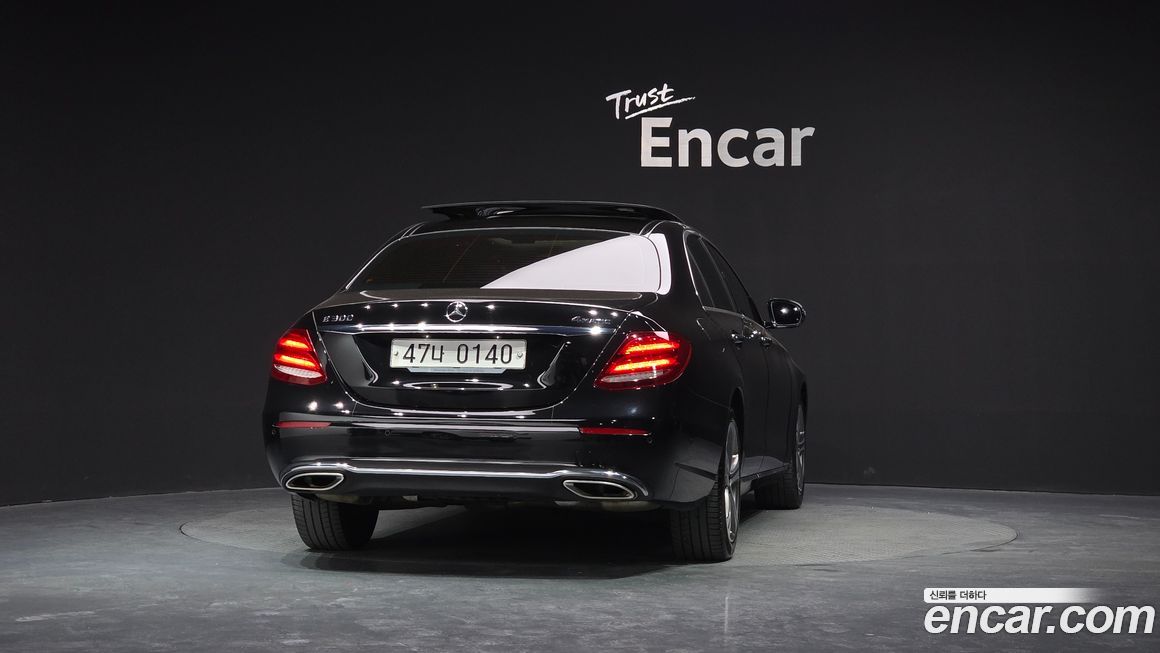 Mercedes-Benz E-Class 2017