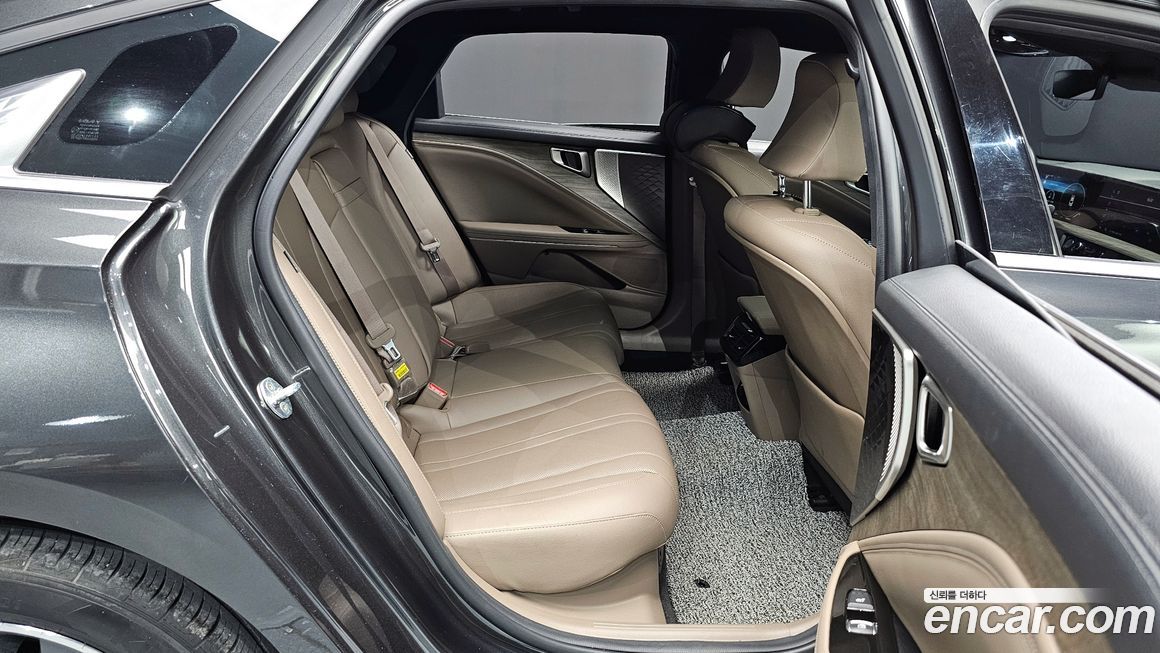 Kia K8 2023