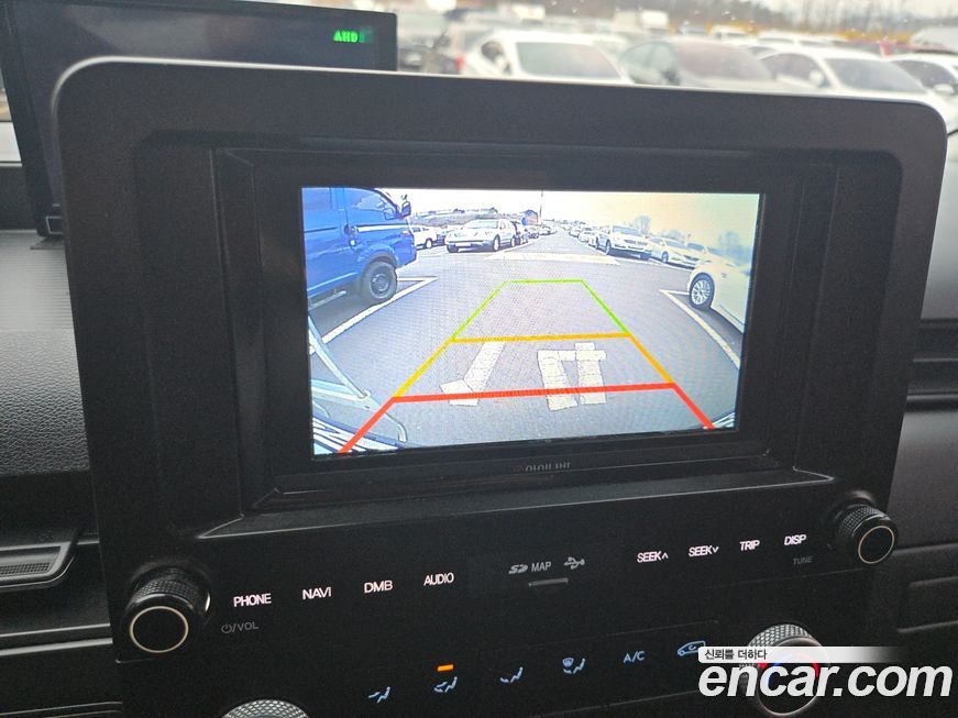 Hyundai Staria 2022