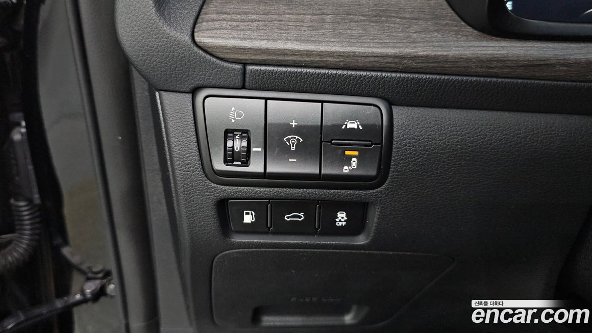 Kia K7 2021