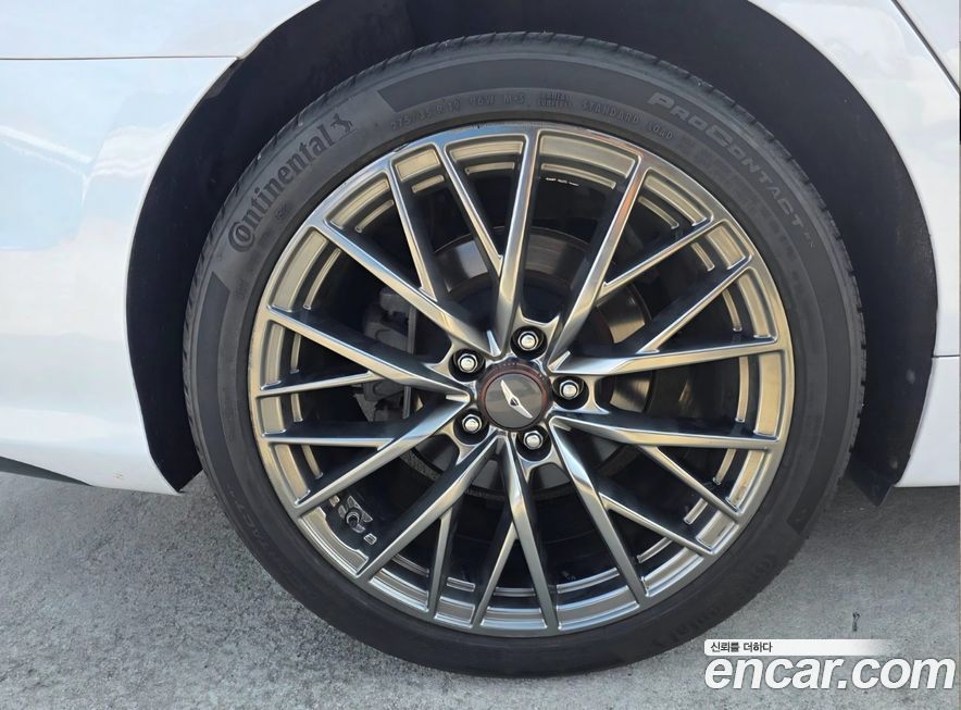 Genesis G80 2018