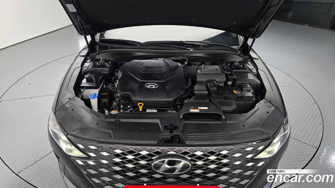 Hyundai Grandeur 2020