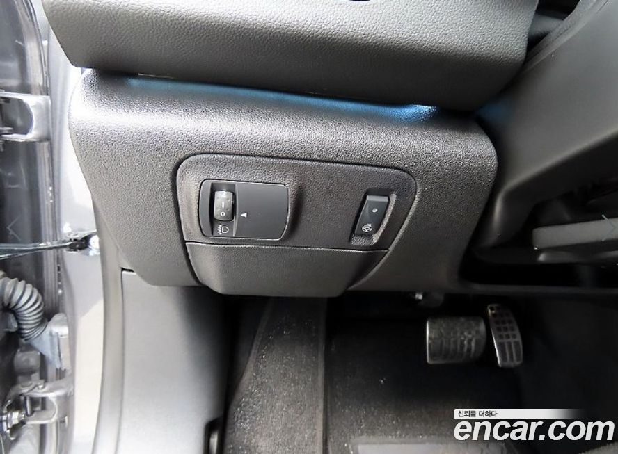 Renault-KoreaSamsung SM6 2023