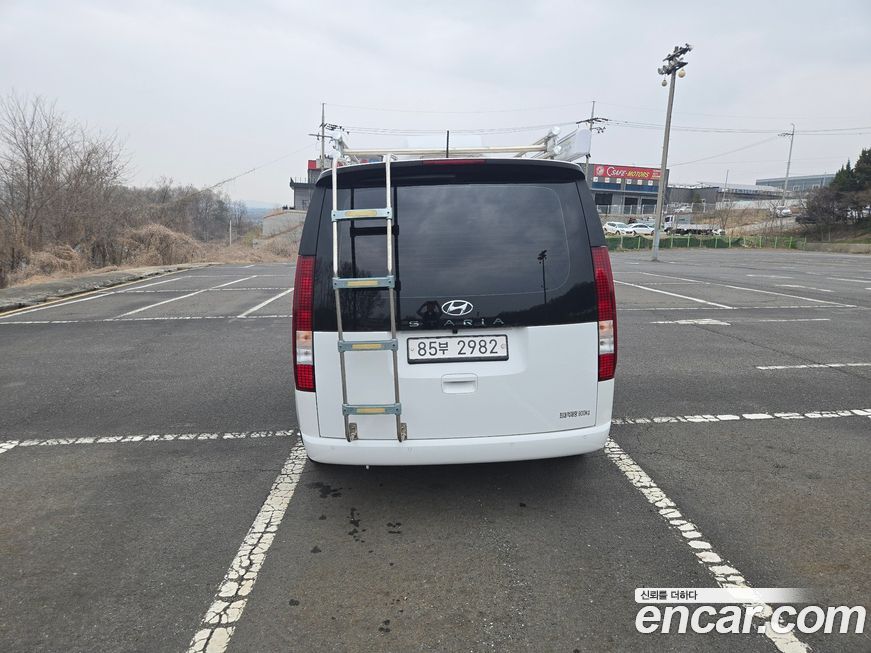 Hyundai Staria 2022
