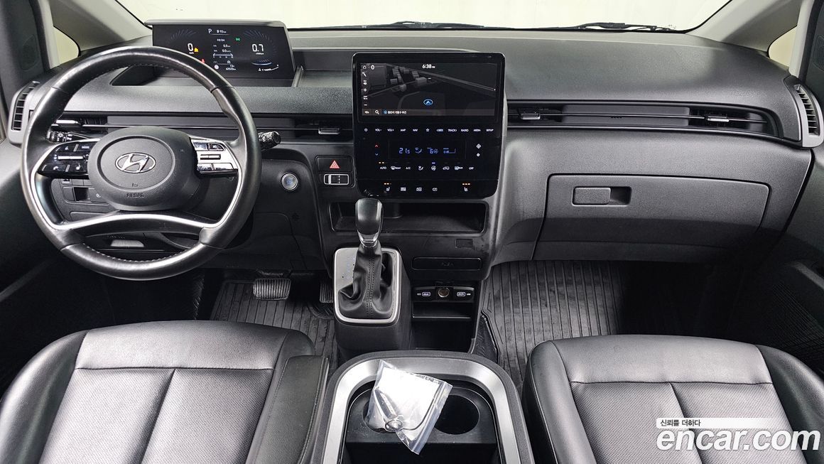 Hyundai Staria 2022