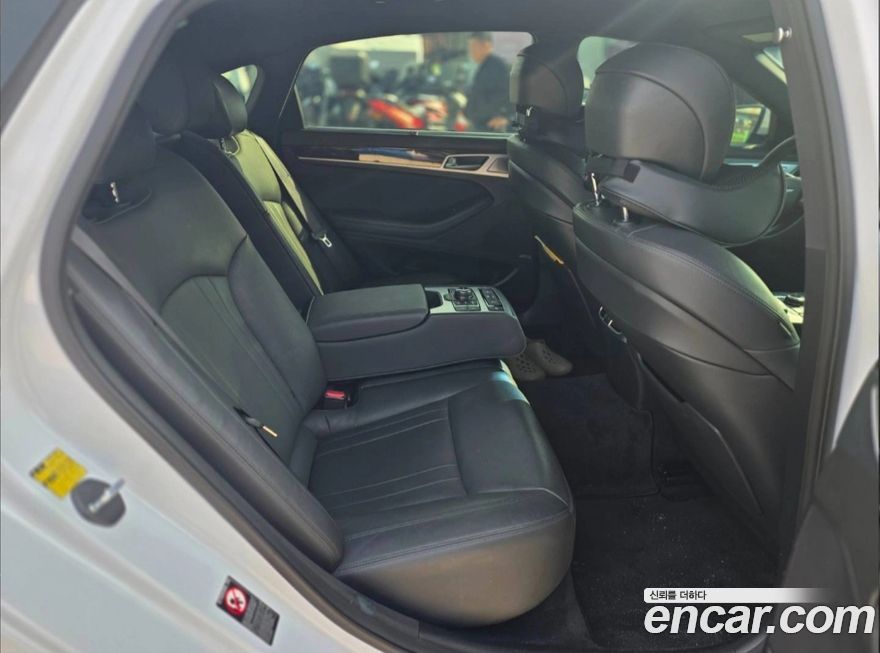 Genesis G80 2018