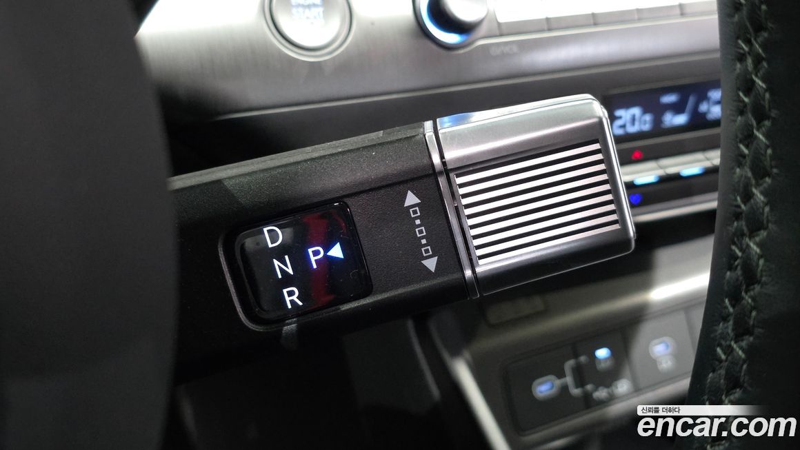 Hyundai Kona 2025