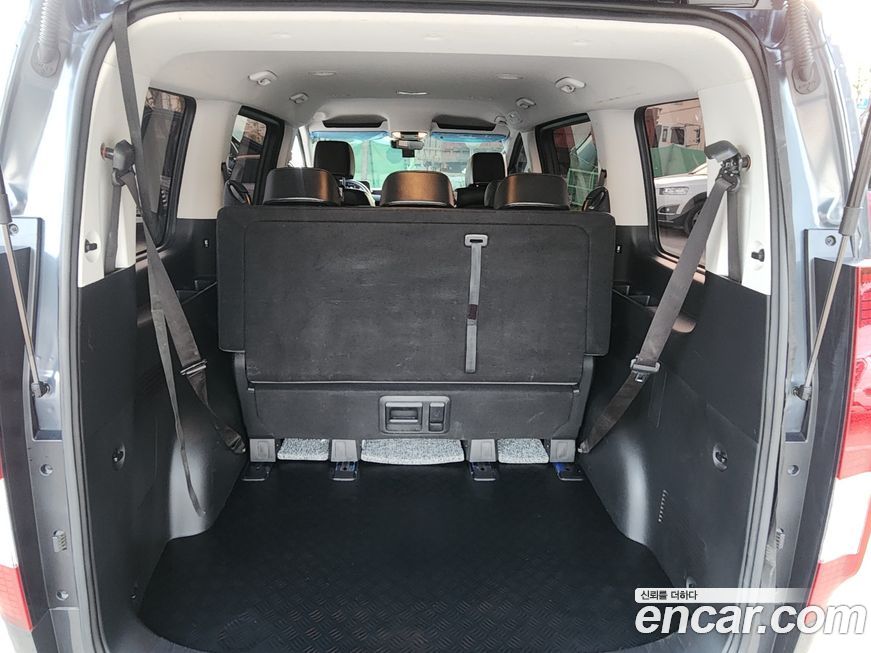 Hyundai Staria 2023