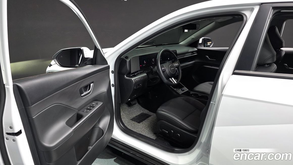 Hyundai Kona 2025