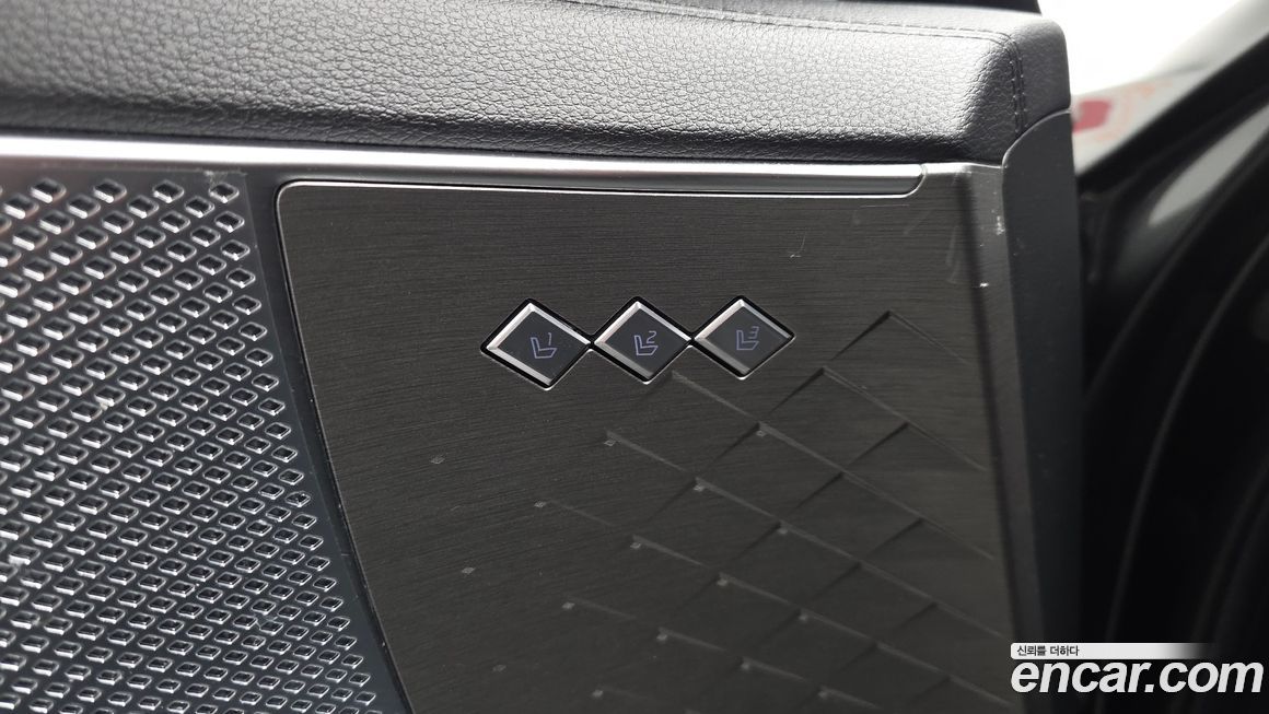 Kia K8 2023