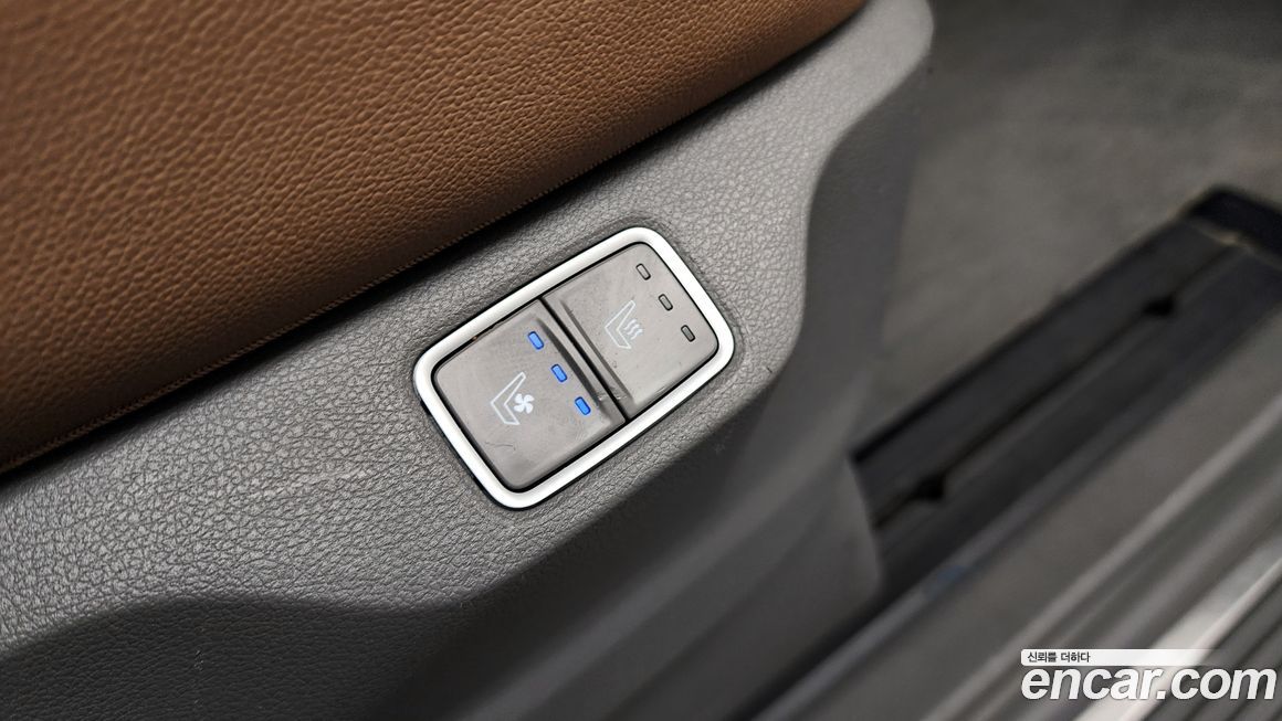 Hyundai Staria 2022