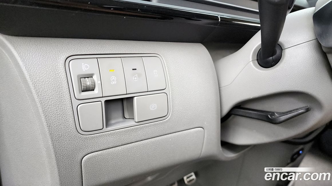 Hyundai Staria 2022