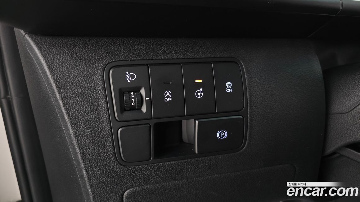 Hyundai Staria 2024
