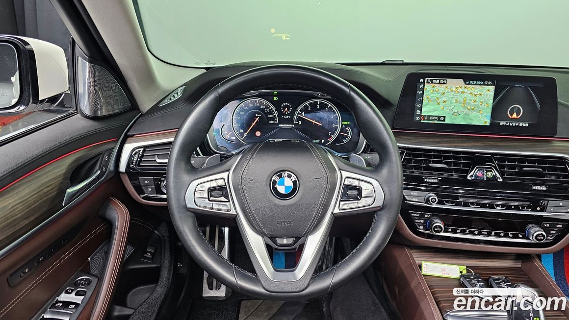 BMW 5-Series 2018