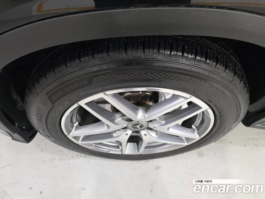 Mercedes-Benz GLC-Class 2018