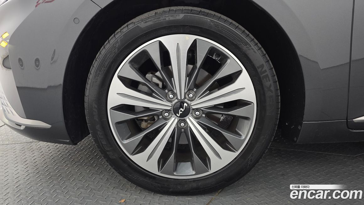 Kia K8 2023