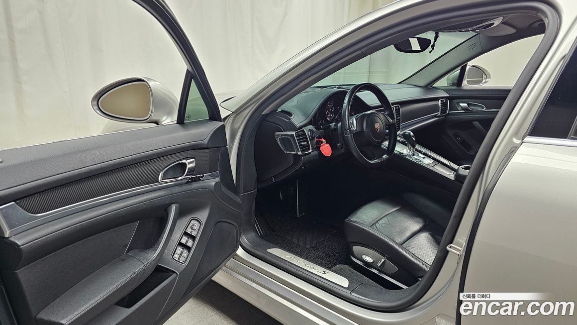 Porsche Panamera 2010