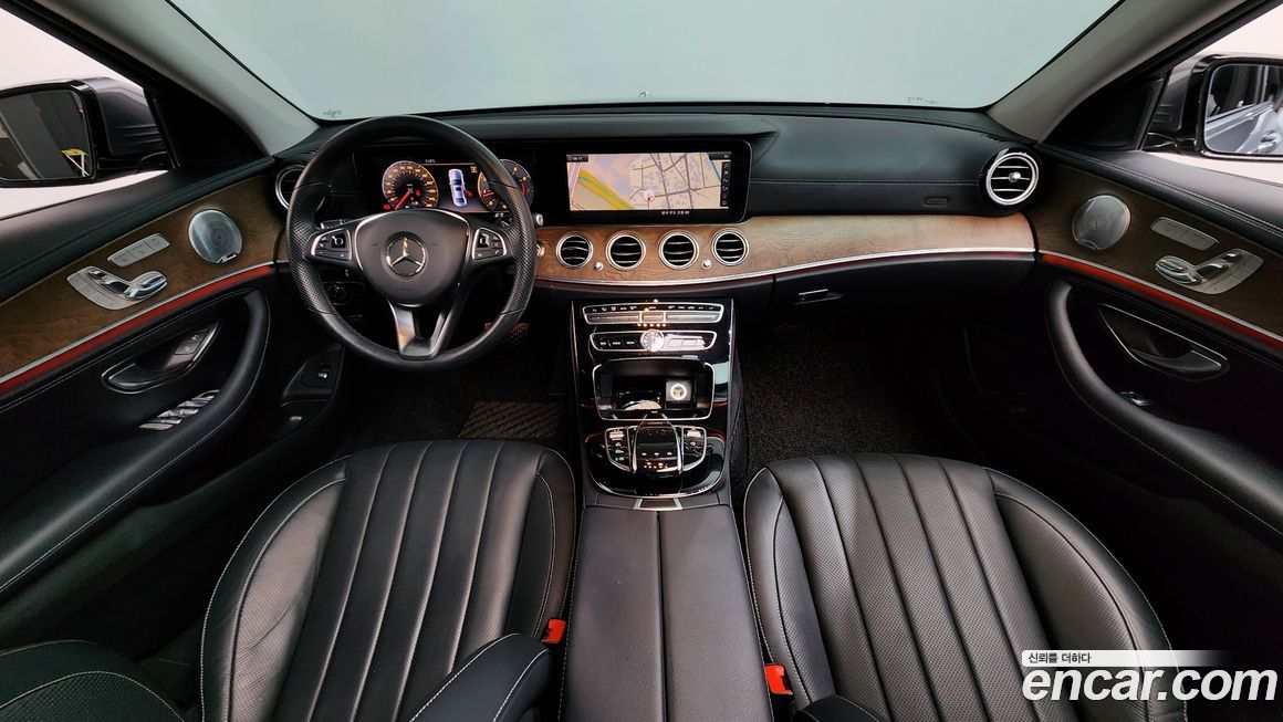 Mercedes-Benz E-Class 2018